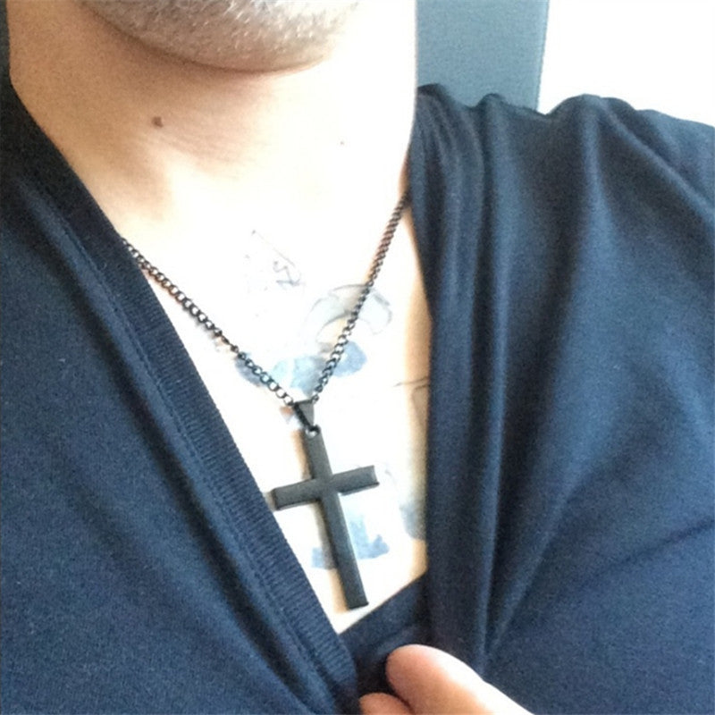 Symbol of Faith and Style: The Perfect Cross Necklace