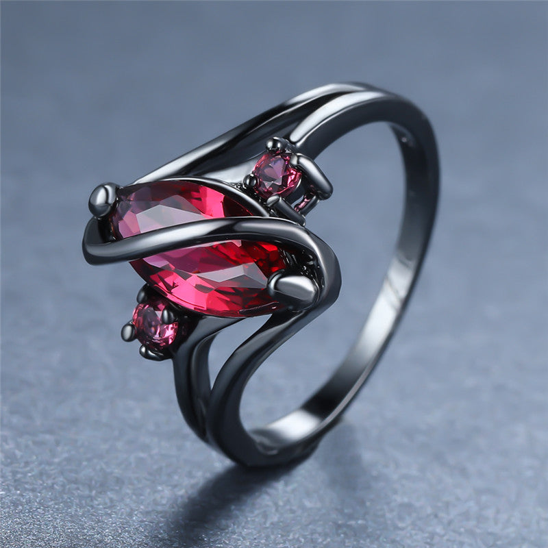 Luxury Crystal Ring – Sparkling Gemstone Jewelry for Women